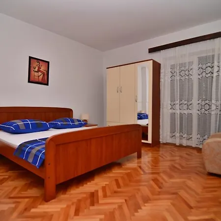 Mucic Апартаменты *