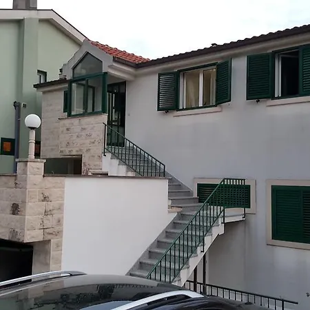 Mucic Апартаменты