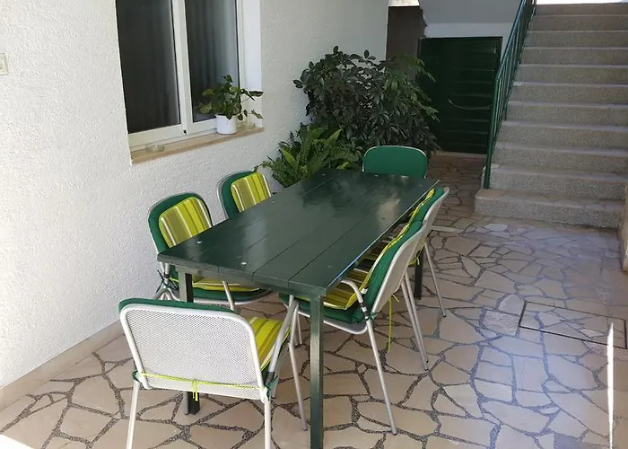 Mucic * Makarska