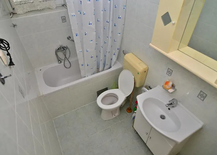 Apartamento Mucic Makarska