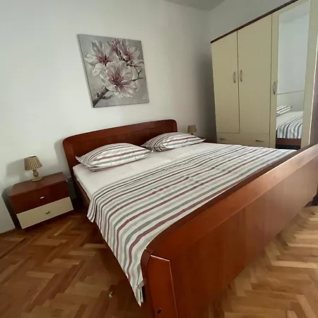 Apartamento Mucic Makarska
